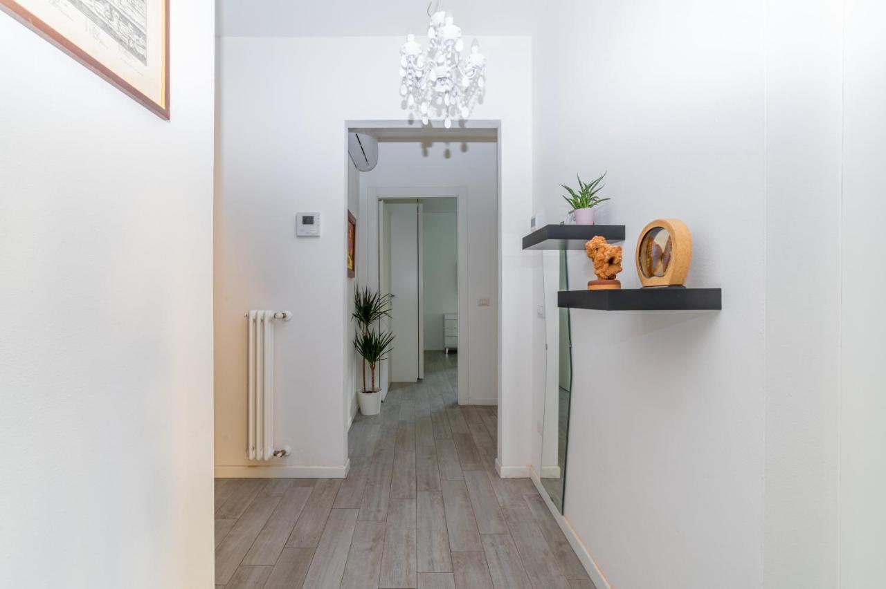 Apartment Residential Con Balcone Parma
