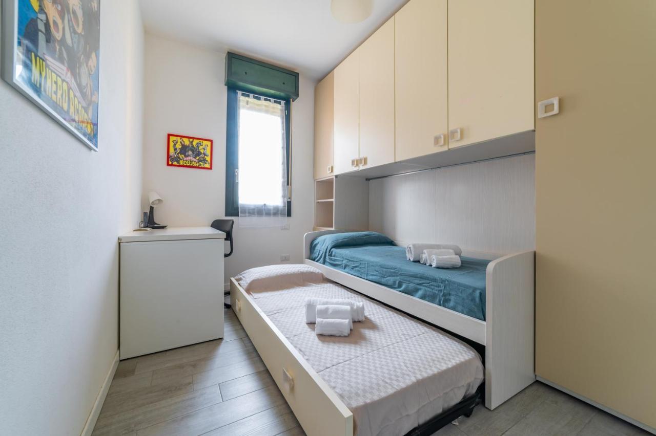 Residential Con Balcone Apartment *
